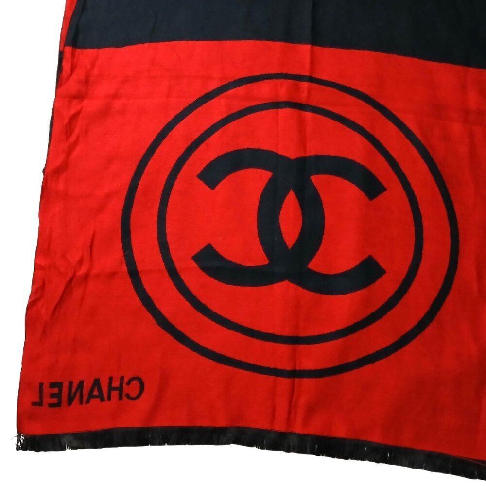 CHANEL Vintage Black & Red Reversible Color Block Wrap Shawl Scarf w/ CC Logo - Picture 5 of 11